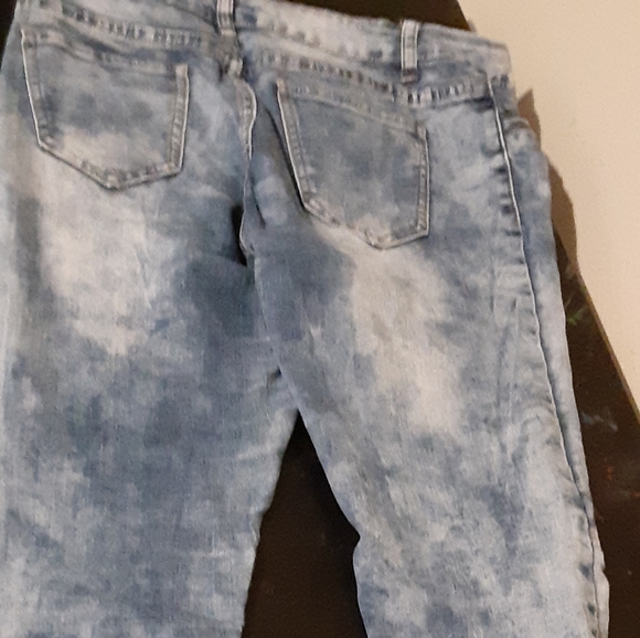 jeans - Picture 2 of 2